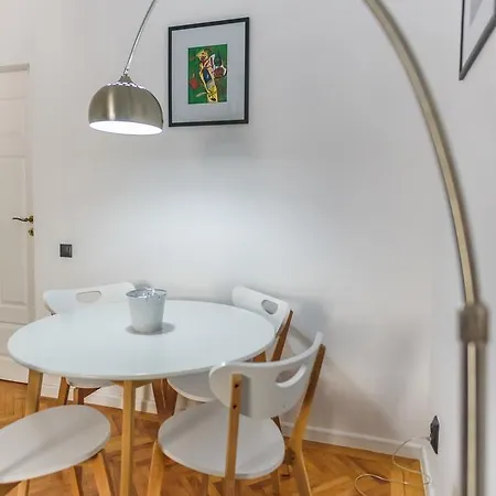 Rems Downtown Apartamento *